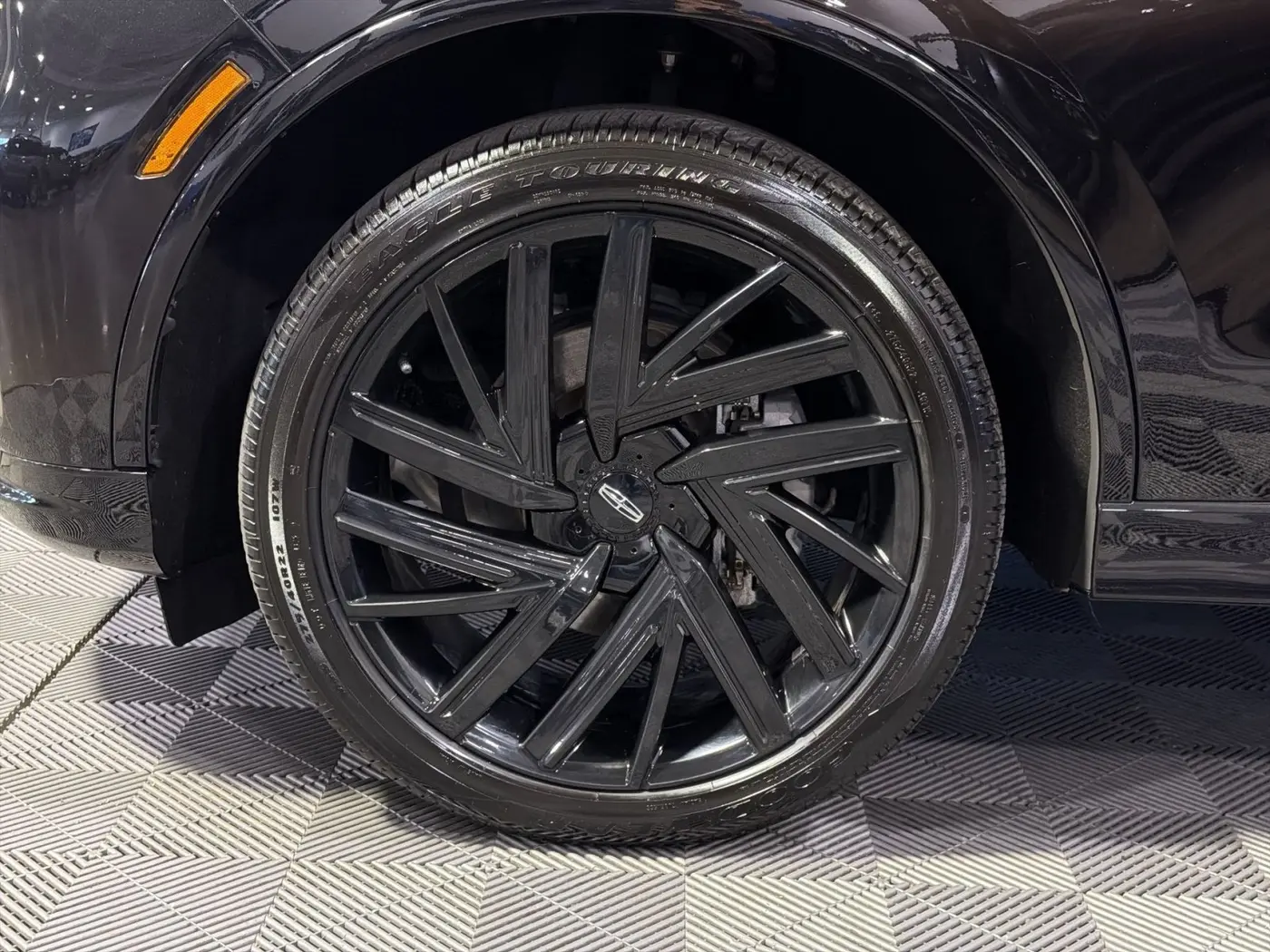 2026 Lincoln Aviator - $75,000