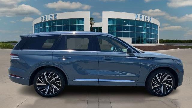 2025 Lincoln Aviator Black Label