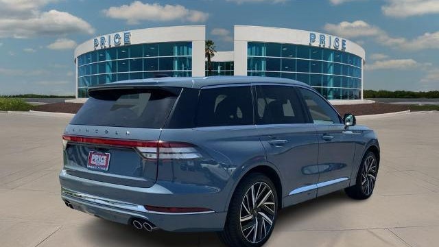 2025 Lincoln Aviator Black Label