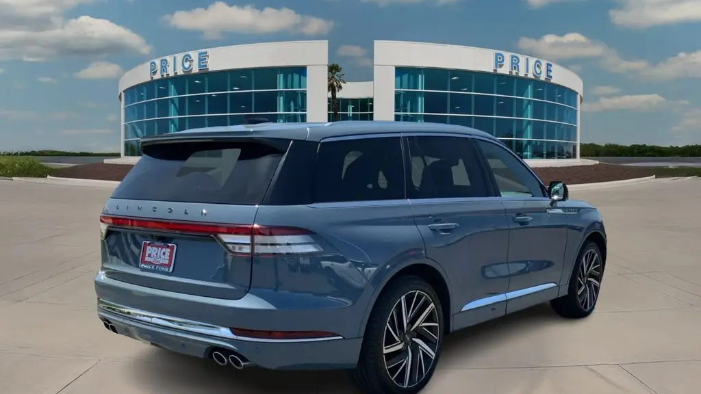 2025 Lincoln Aviator Black Label