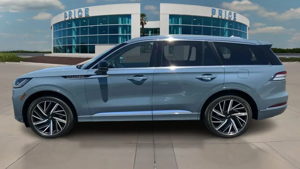 2025 Lincoln Aviator Black Label