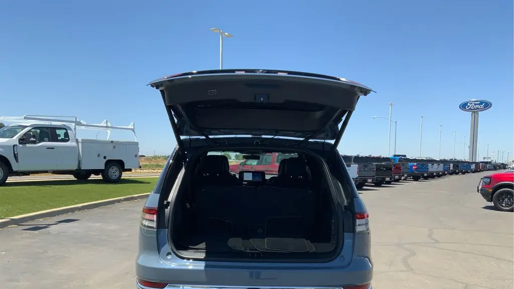 2025 Lincoln Aviator Black Label