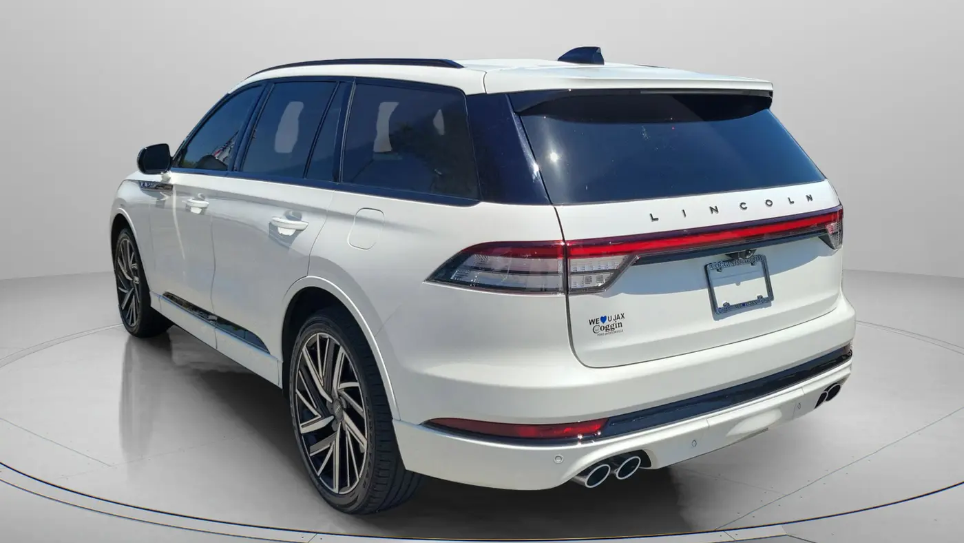 2025 Lincoln Aviator Black Label