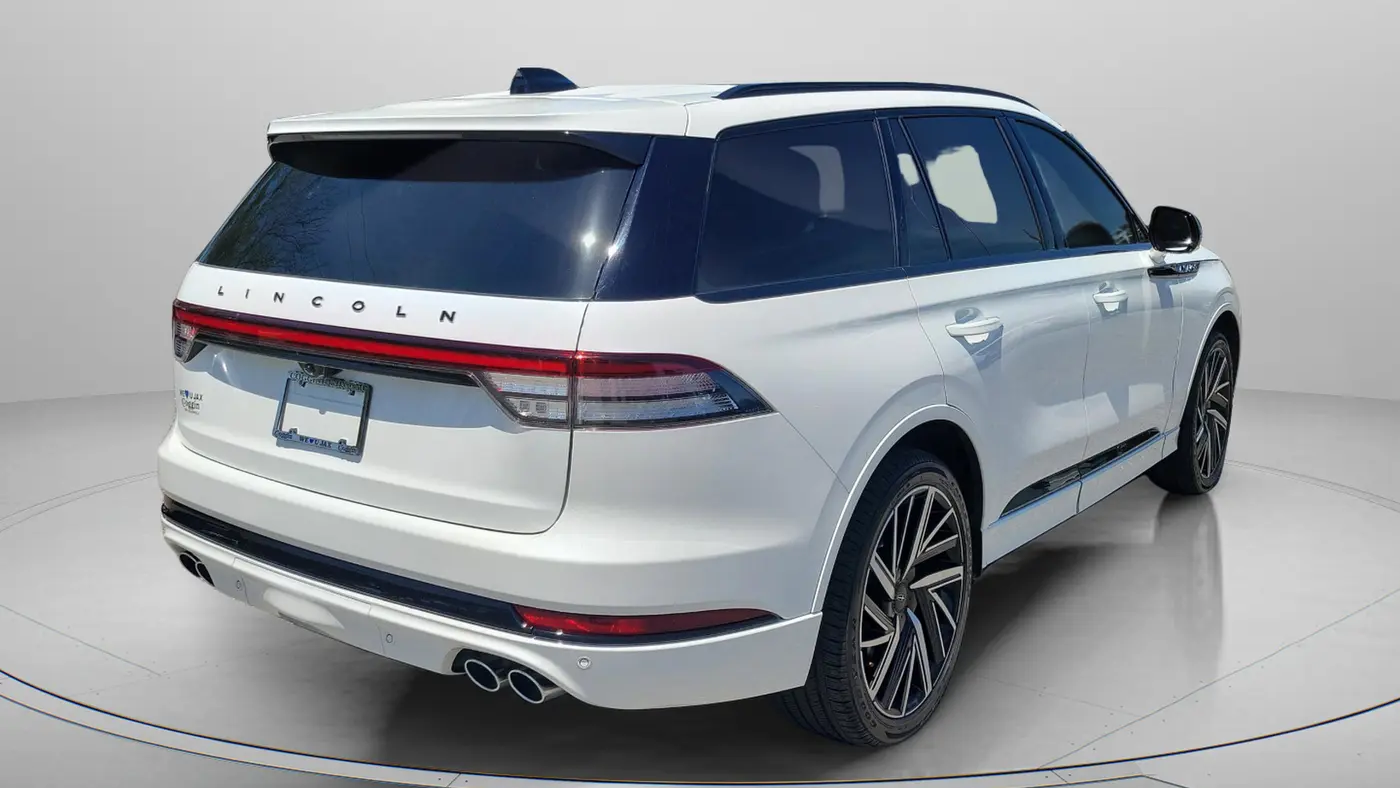 2025 Lincoln Aviator Black Label