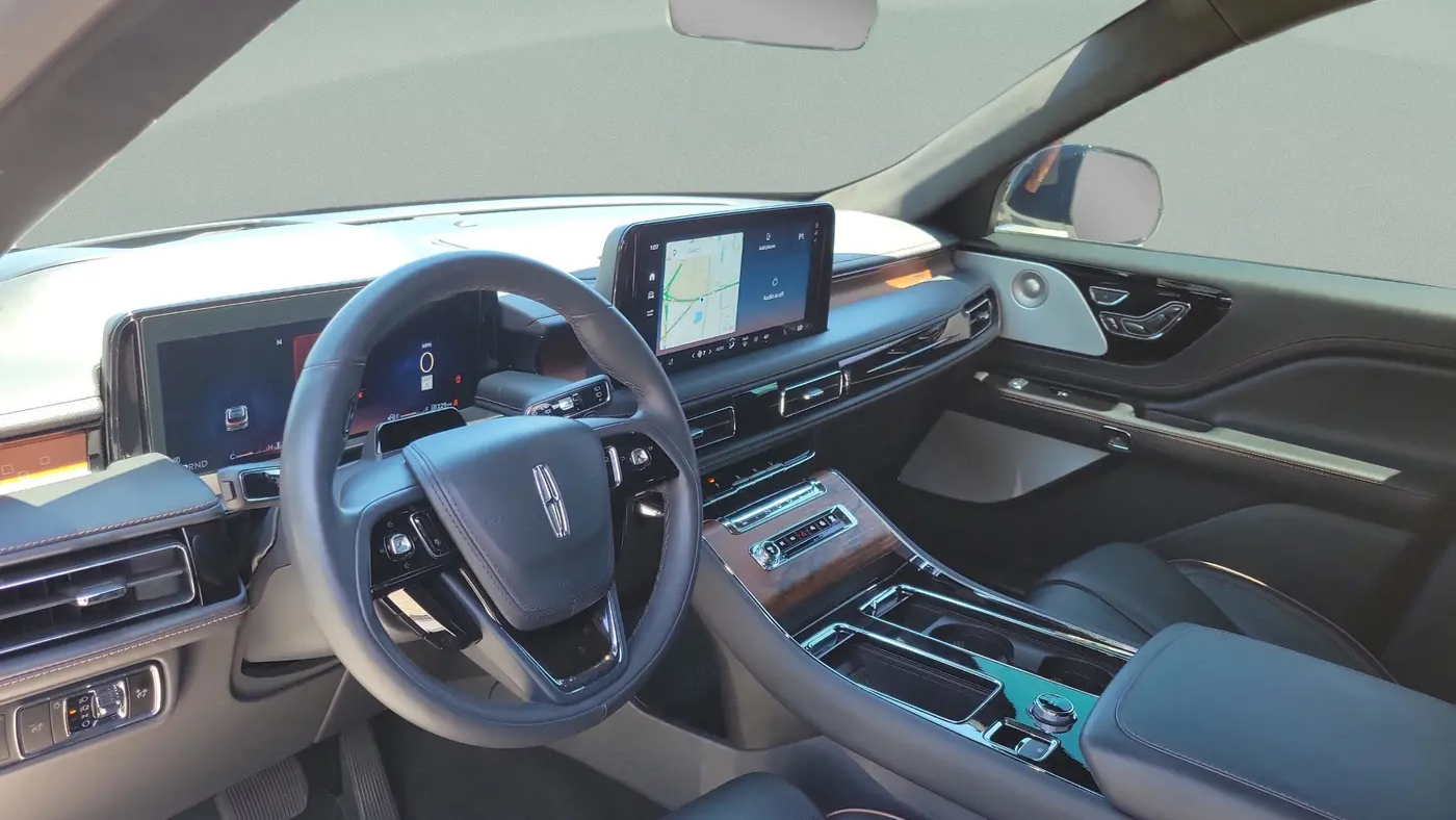 2025 Lincoln Aviator Black Label