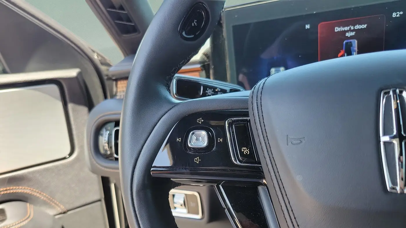 2025 Lincoln Aviator Black Label