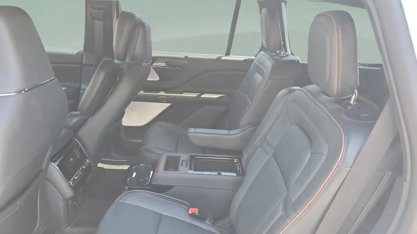 2025 Lincoln Aviator Black Label
