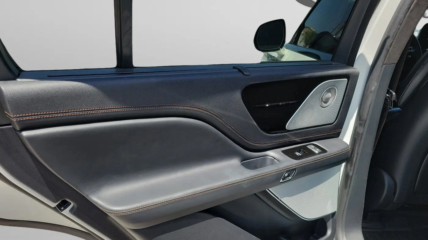 2025 Lincoln Aviator Black Label