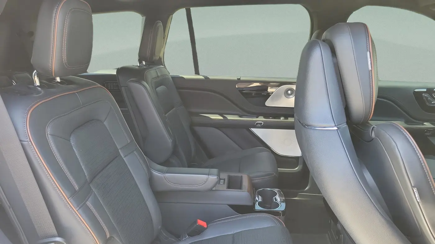 2025 Lincoln Aviator Black Label