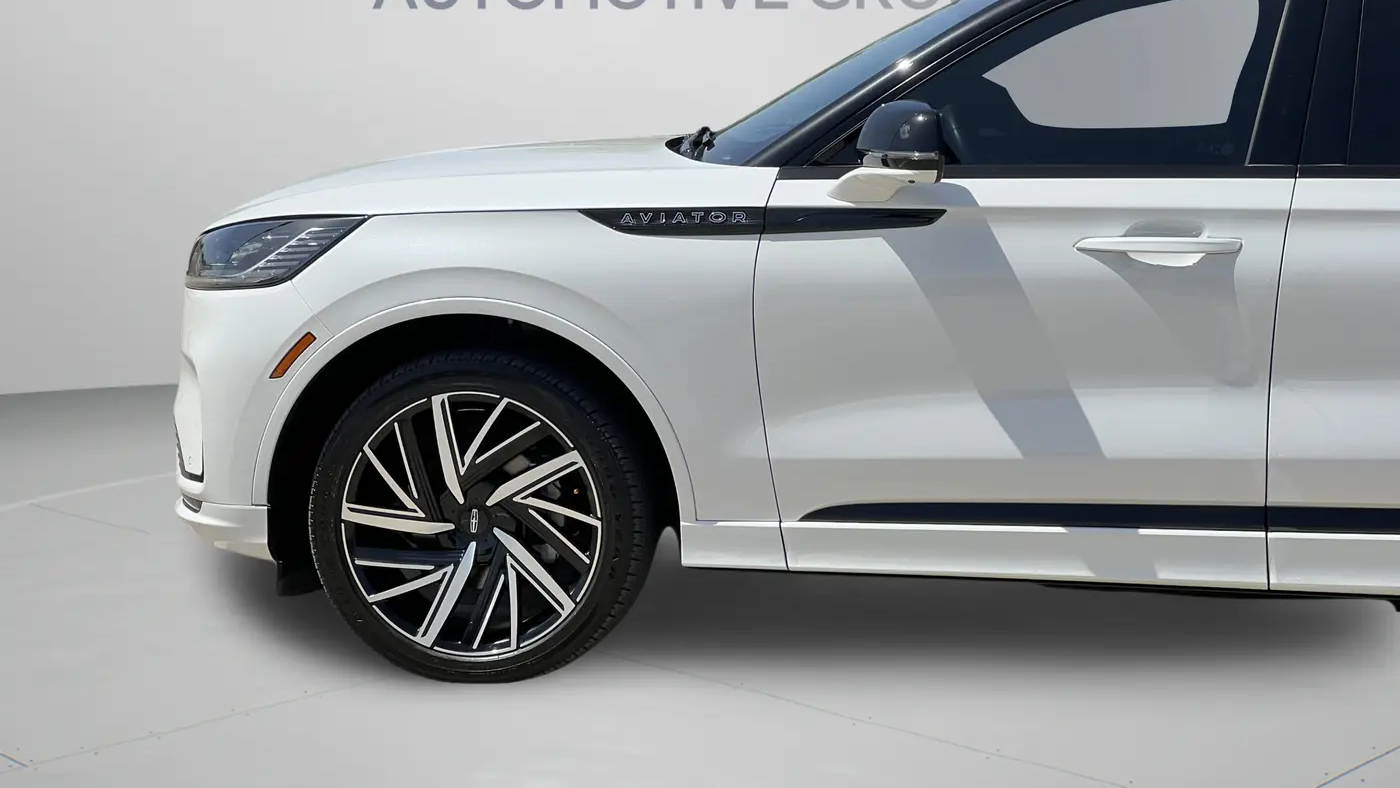 2025 Lincoln Aviator Black Label