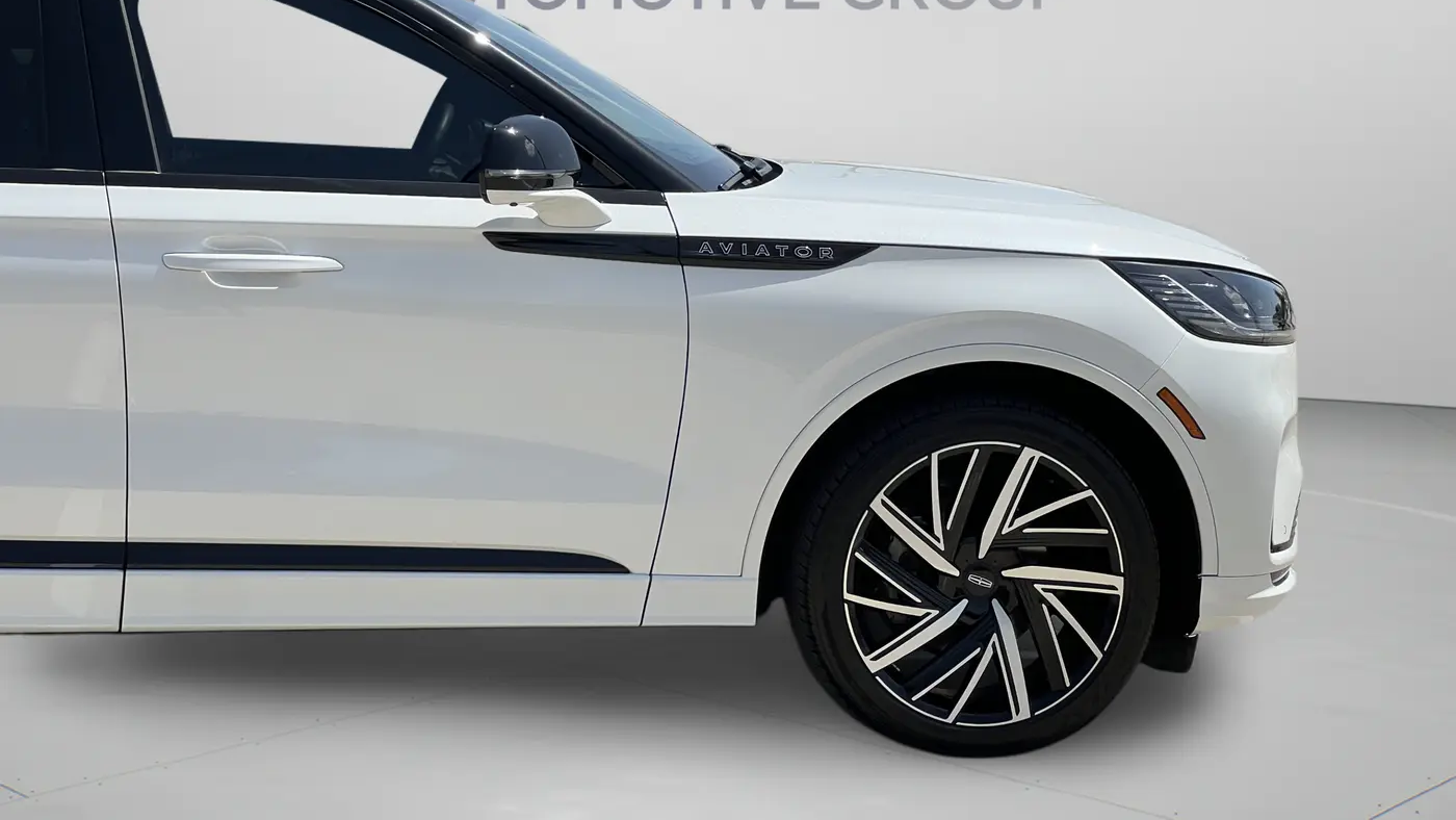 2025 Lincoln Aviator Black Label