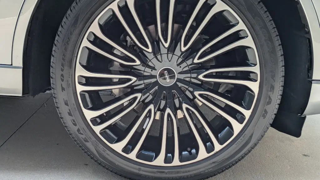 2024 Lincoln Aviator Black Label