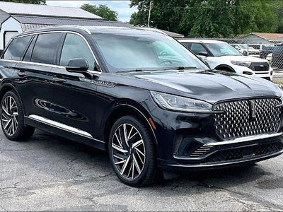 Photo of a 2025 Lincoln Aviator AWD Black Label 4DR SUV for sale