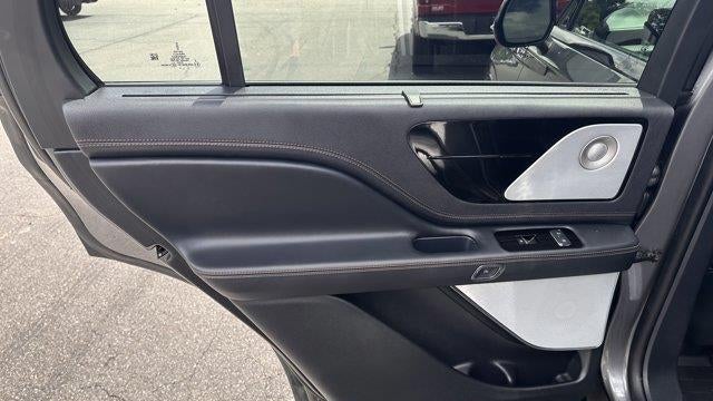 2025 Lincoln Aviator Black Label