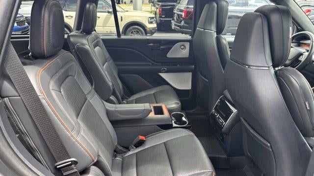 2025 Lincoln Aviator Black Label