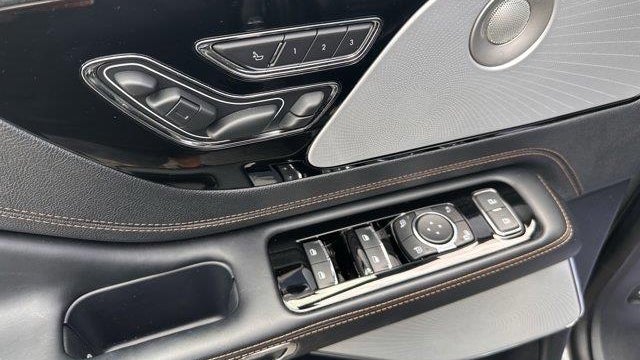 2025 Lincoln Aviator Black Label