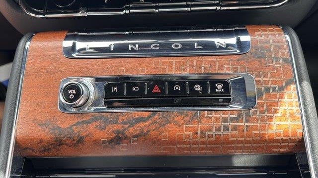2025 Lincoln Aviator Black Label