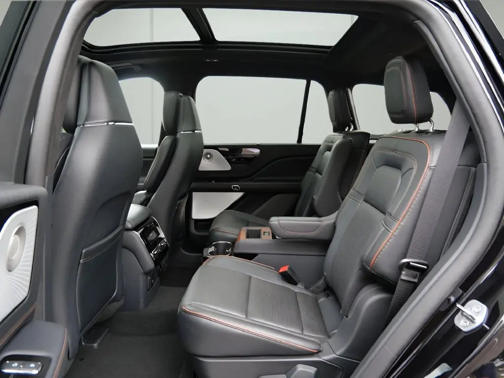 2025 Lincoln Aviator - $78,583