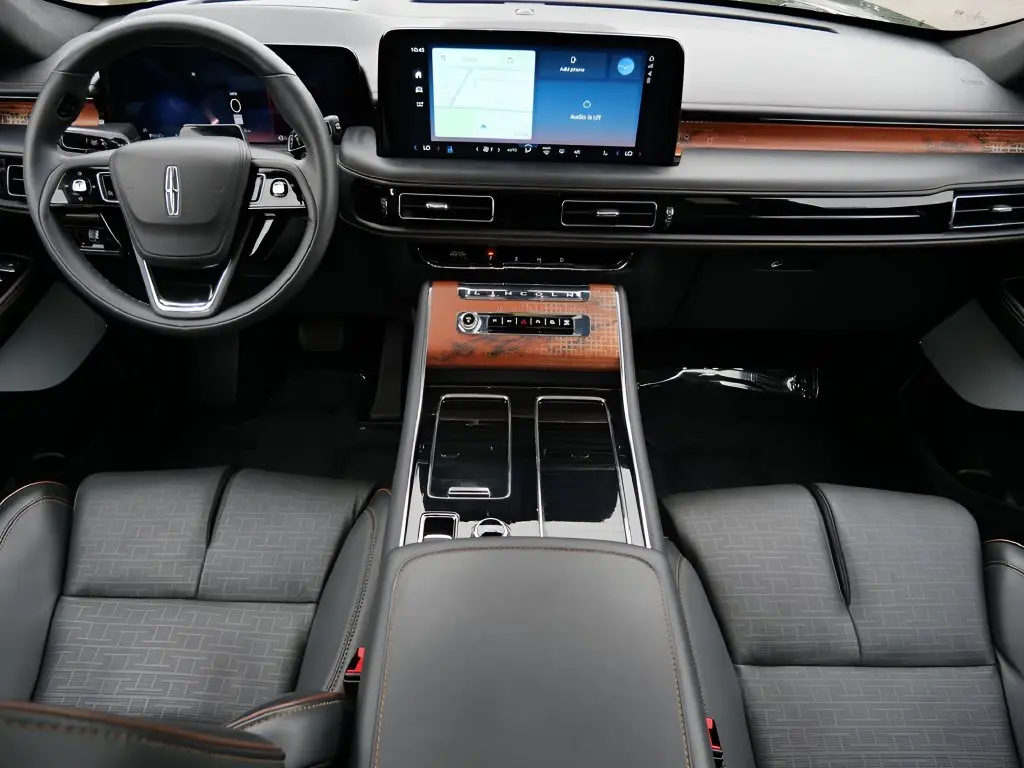 2025 Lincoln Aviator - $78,583