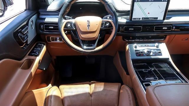 2022 Lincoln Aviator Black Label