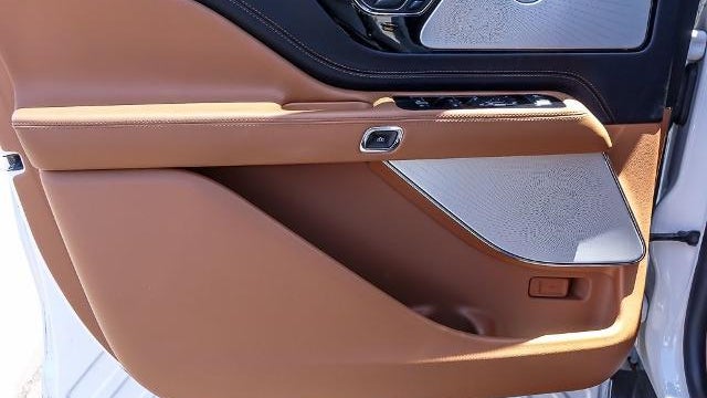 2022 Lincoln Aviator Black Label