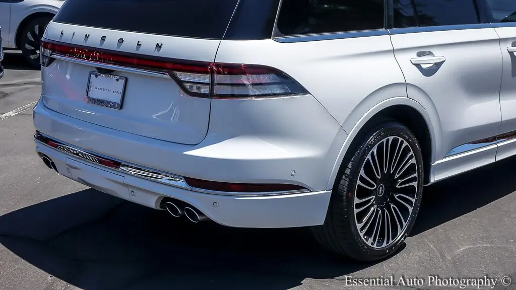 2022 Lincoln Aviator Black Label