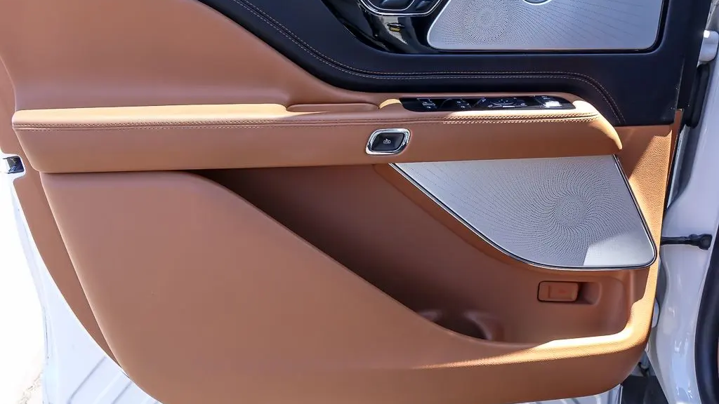 2022 Lincoln Aviator Black Label
