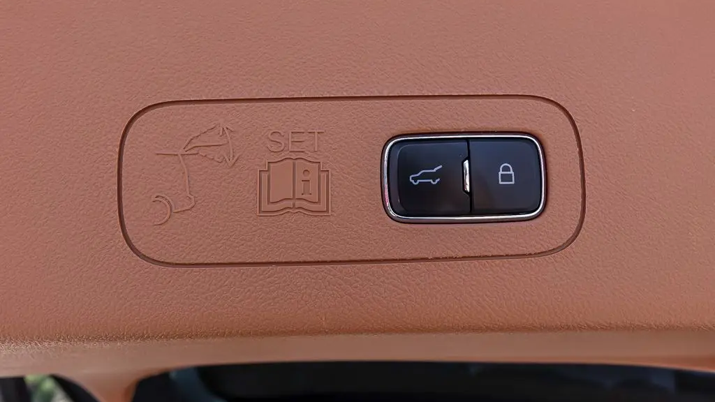 2022 Lincoln Aviator Black Label