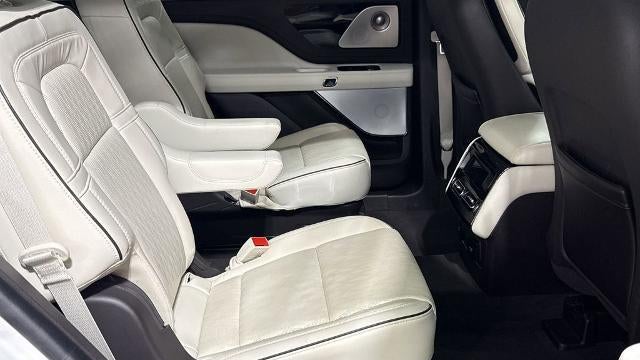 2023 Lincoln Aviator Black Label
