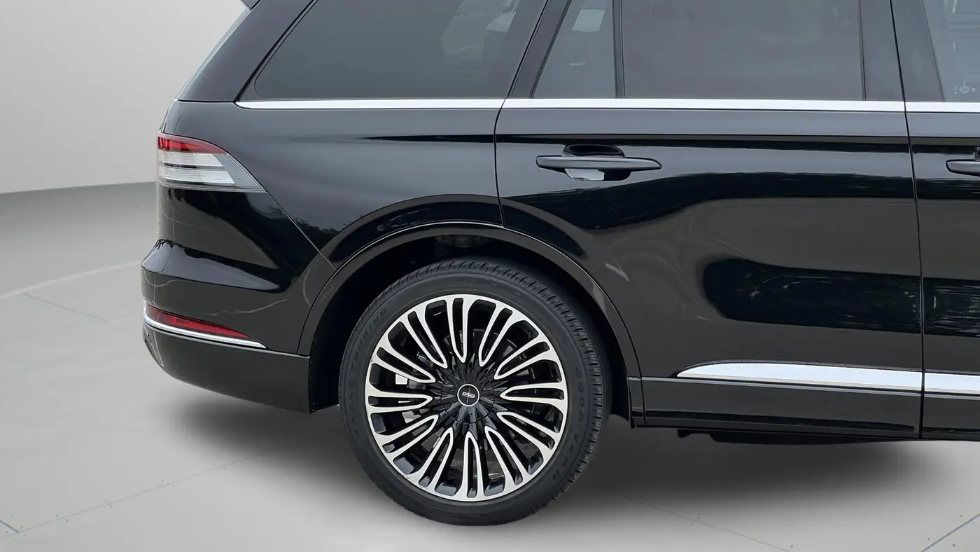 2024 Lincoln Aviator Black Label