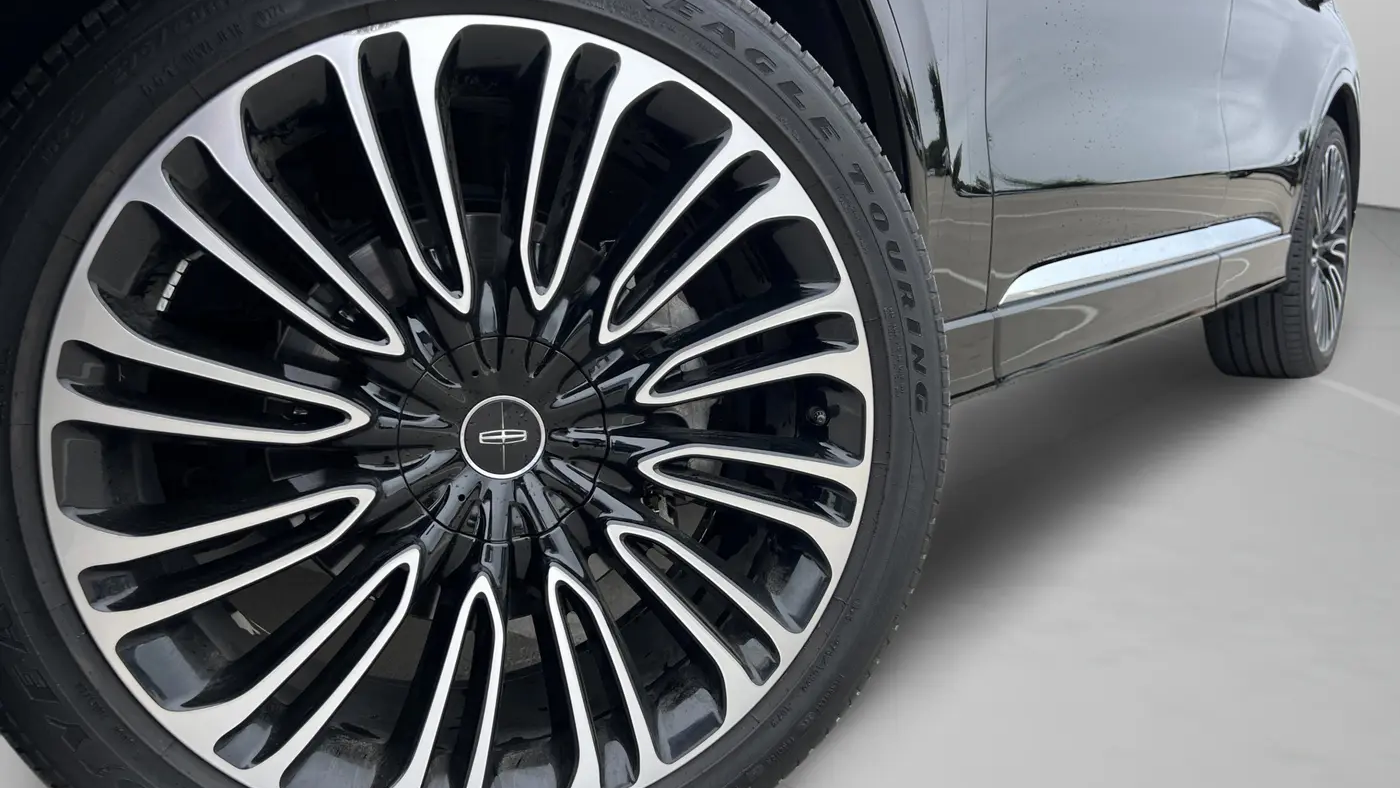 2024 Lincoln Aviator Black Label