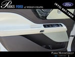 2020 Aviator Thumbnail 18
