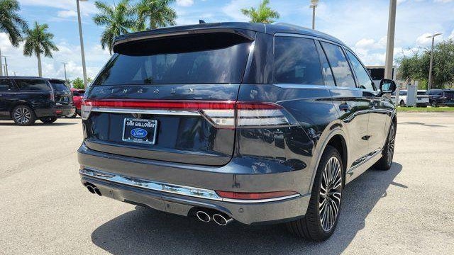 2021 Lincoln Aviator Black Label