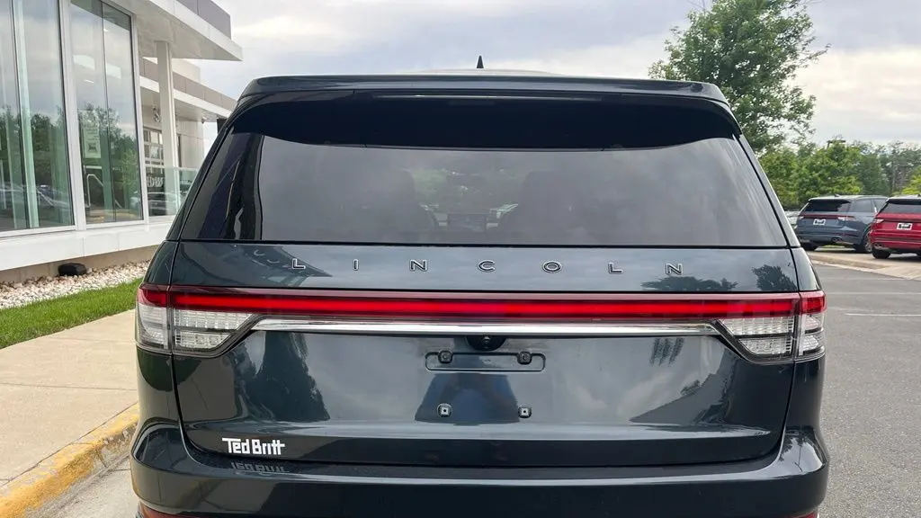 2022 Lincoln Aviator Black Label