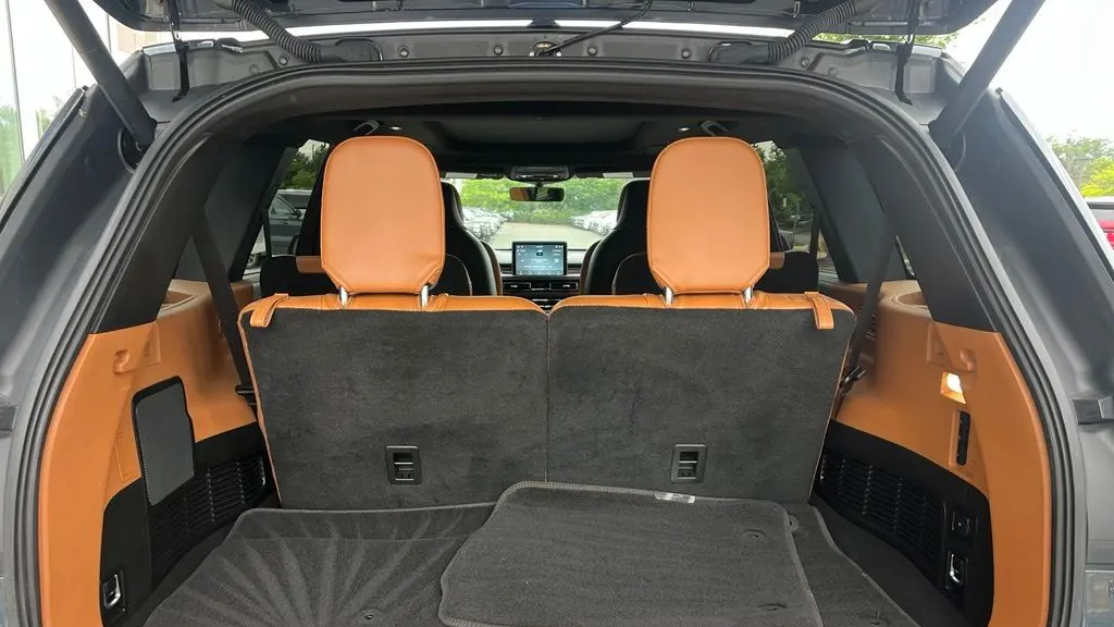 2022 Lincoln Aviator Black Label
