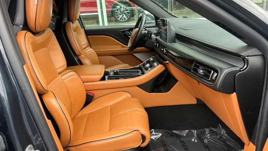 2022 Lincoln Aviator Black Label
