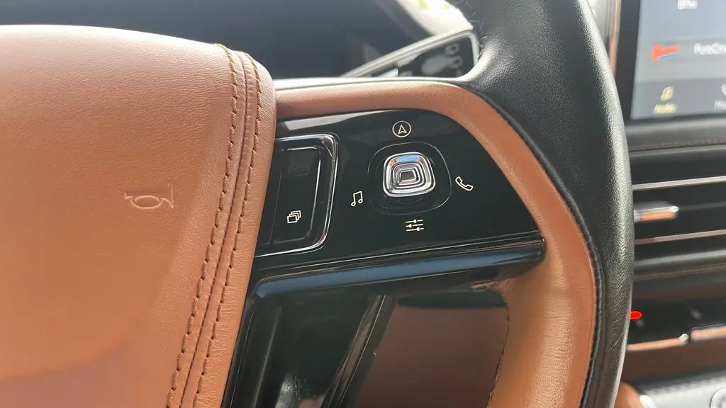 2022 Lincoln Aviator Black Label