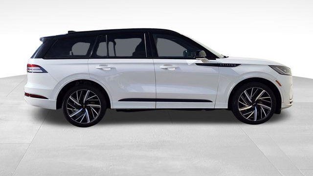 2025 Lincoln Aviator Black Label