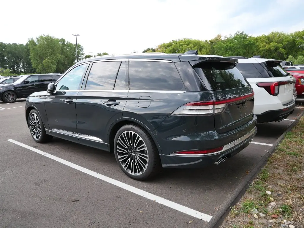 2025 Lincoln Aviator - $68,345