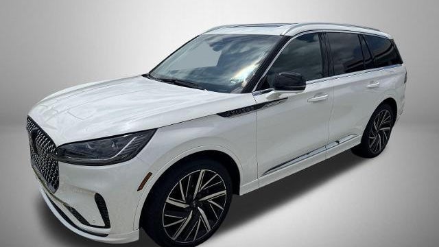 Preowned 2025 Lincoln Aviator Black Label for Sale