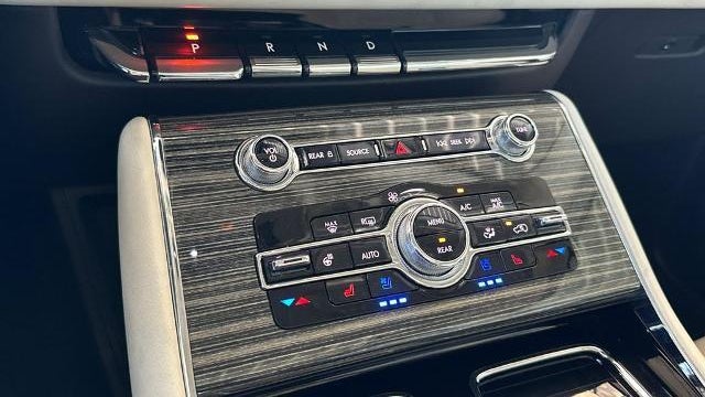 2023 Lincoln Aviator Black Label