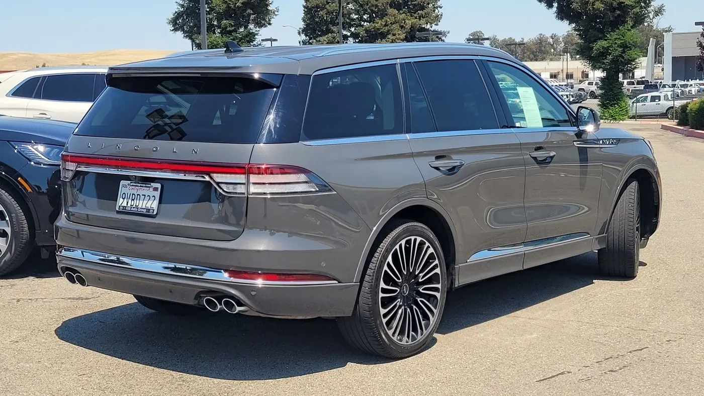 2024 Lincoln Aviator Black Label