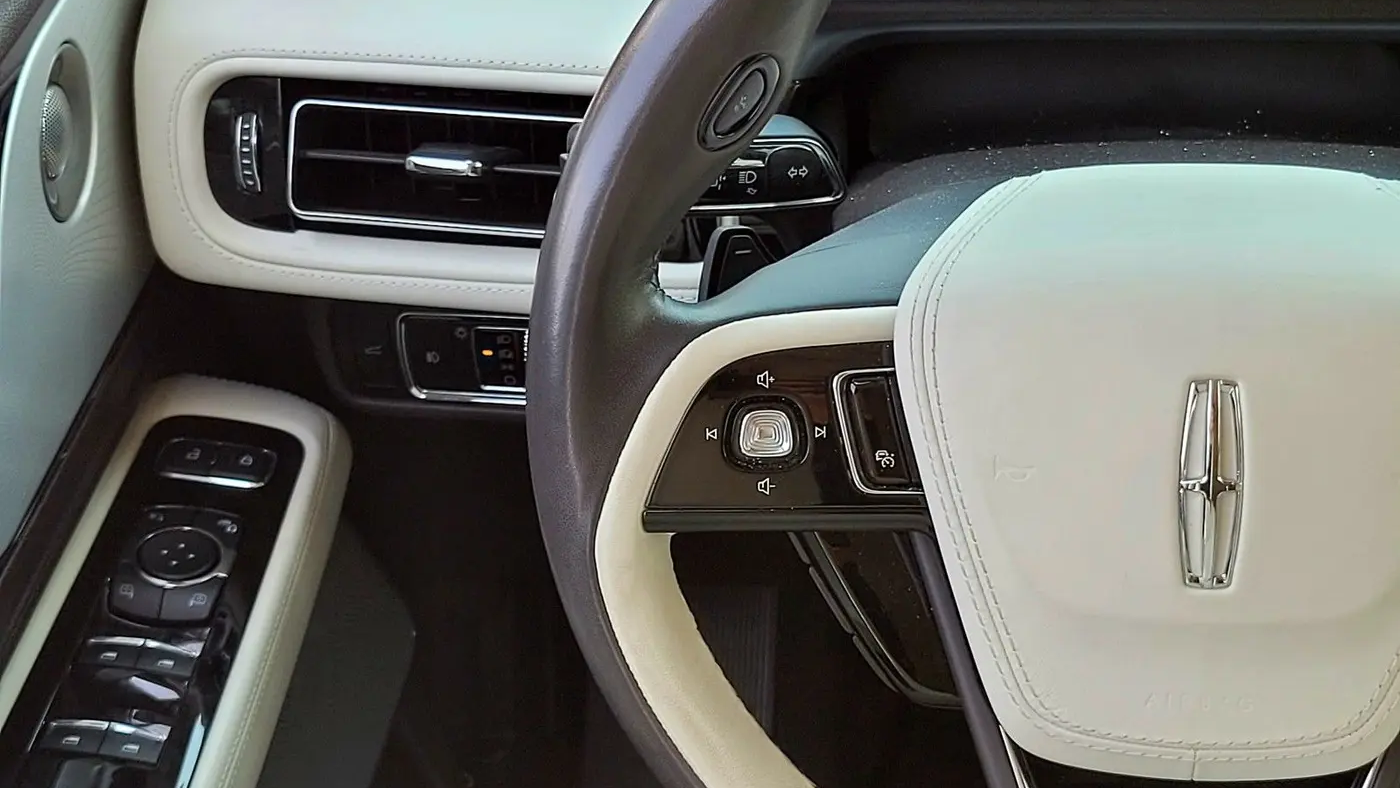 2024 Lincoln Aviator Black Label