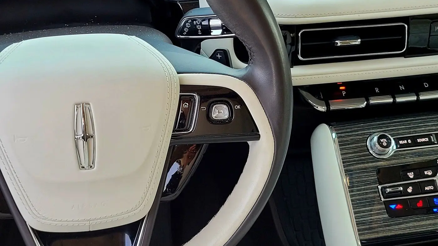 2024 Lincoln Aviator Black Label