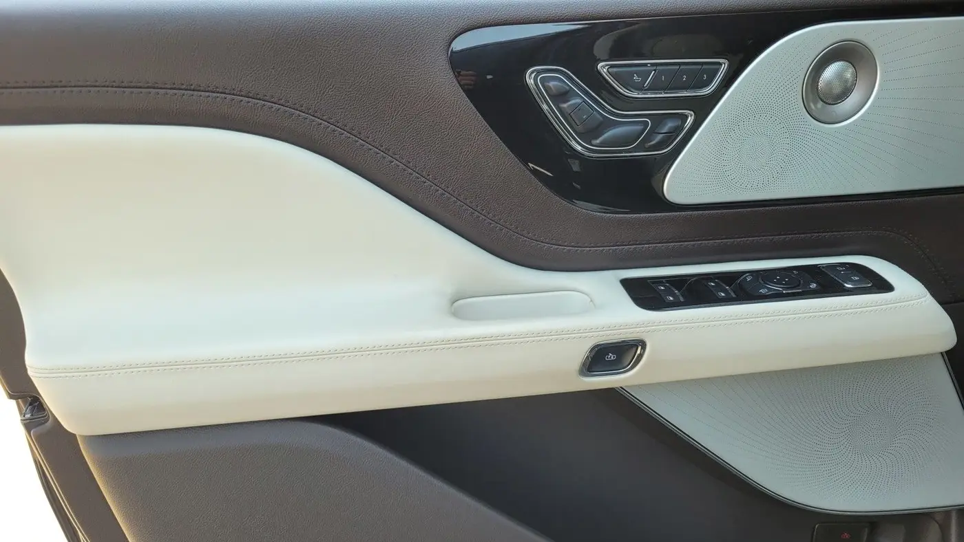 2024 Lincoln Aviator Black Label