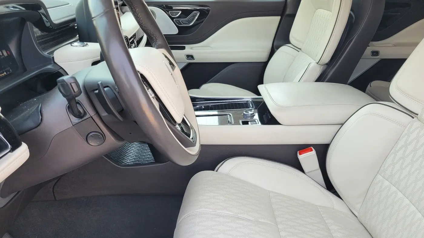 2024 Lincoln Aviator Black Label