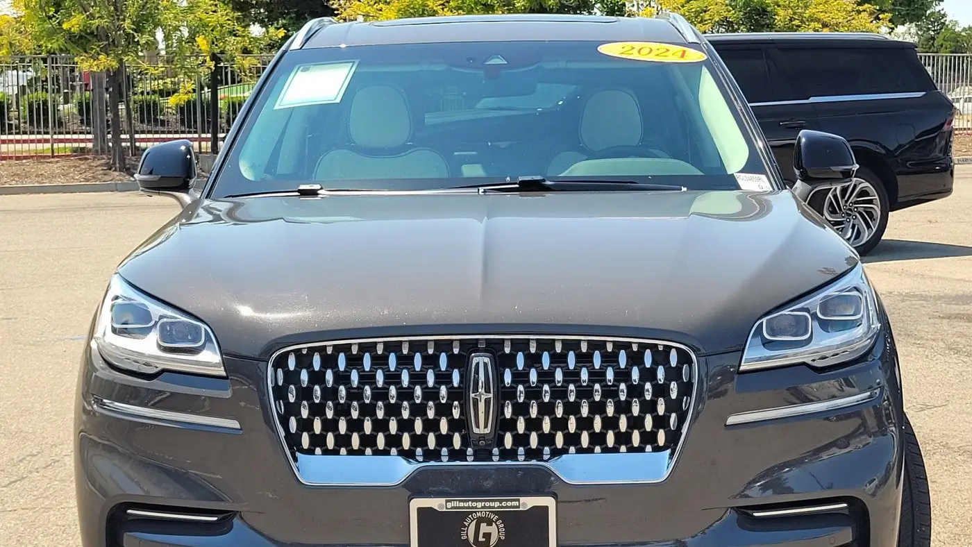 2024 Lincoln Aviator Black Label