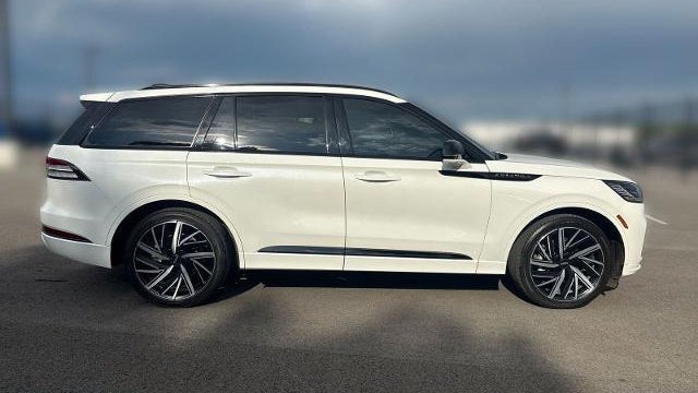 2025 Lincoln Aviator Black Label