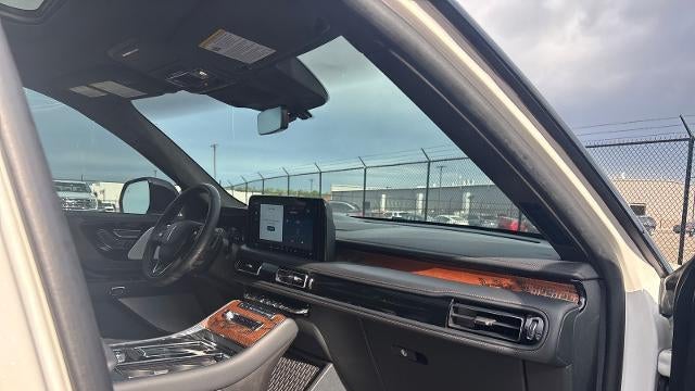 2025 Lincoln Aviator Black Label