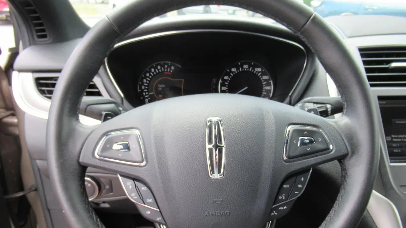 2015 Lincoln MKC Base